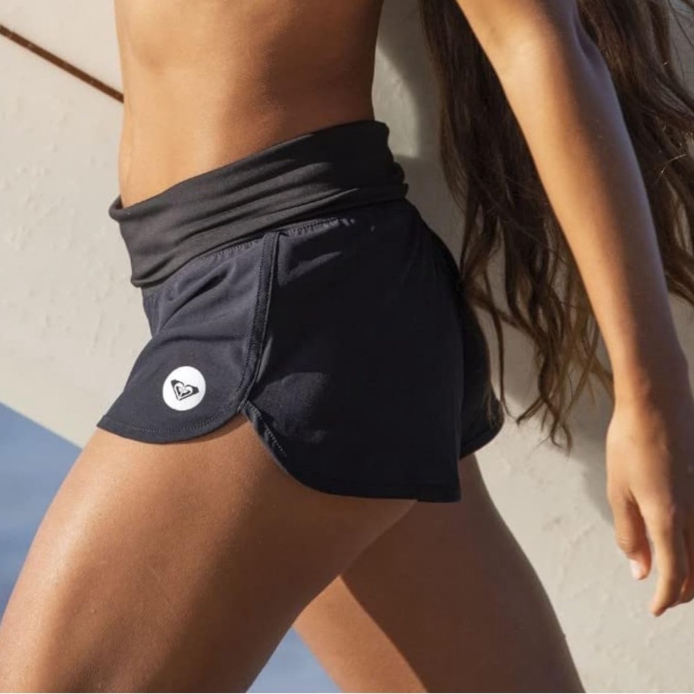 Roxy high waisted stretchy Endless Summer Board shorts in black size med-NWT